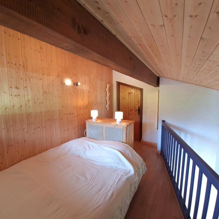 Appartement T3 à La Clusaz, proche pistes, parking et Wi-Fi, pour 6 personnes - FR-1-459-246 - Apartamento - 12