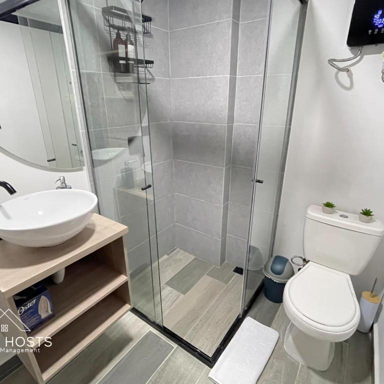 Loft Nuevo en Laureles Estilo y Confort - Apartamento de 1 dormitorio - 20