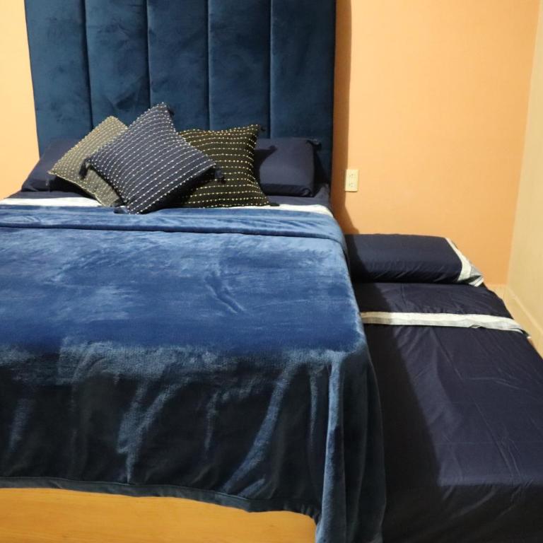 Casa amplia cerca del centro - Casa de 2 dormitorios - 36