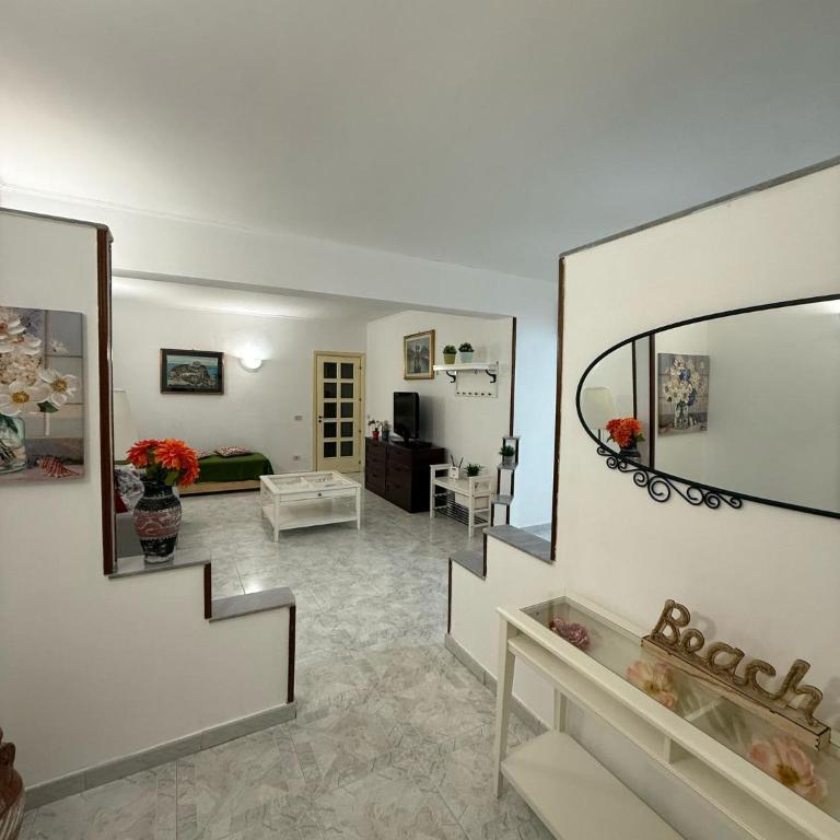 SERINA TROPEA - Two-Bedroom Apartment - 11