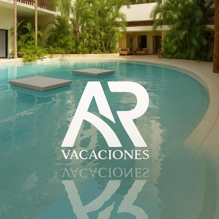 Tropical 3BR Pool near 5th Avenue & Beach - Three-Bedroom Deluxe Apartment - 6