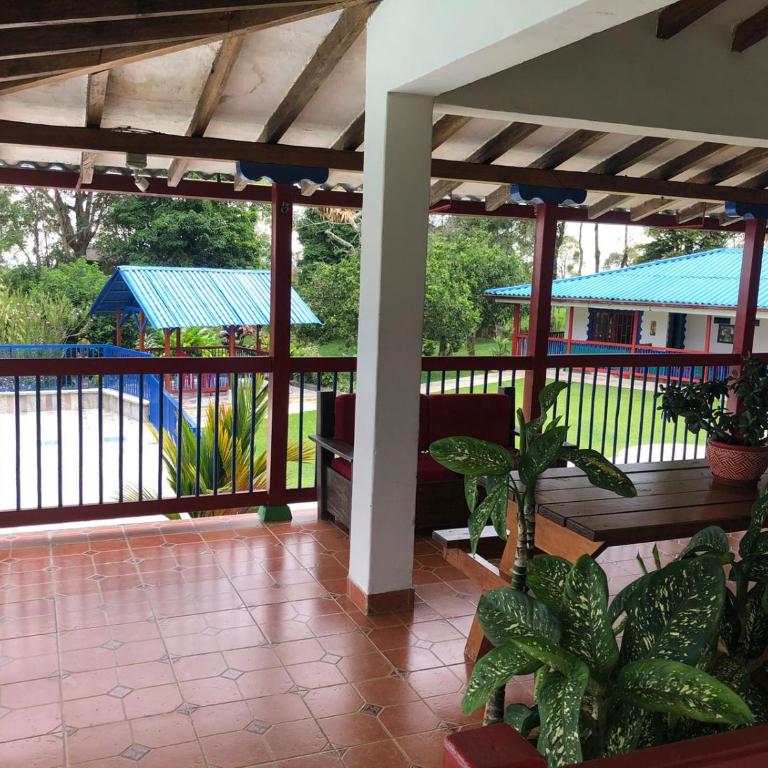 Finca Privada San Rafael - Eight-Bedroom House - 12