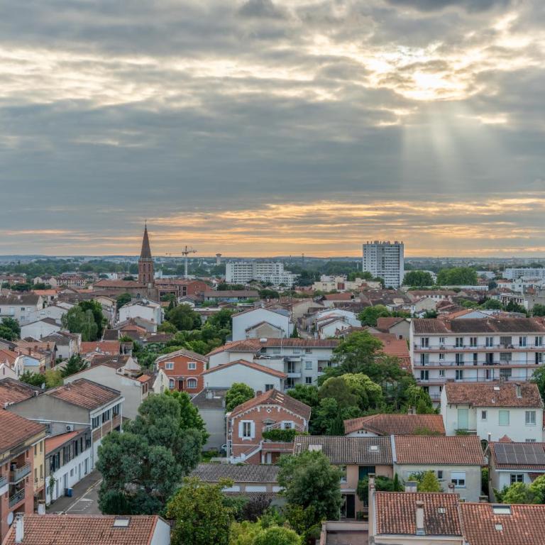 Toulouse Appartment 3 bedrooms balcony panoramic view - 10 min Train station & Metro - Apartment mit 3 Schlafzimmern - 4
