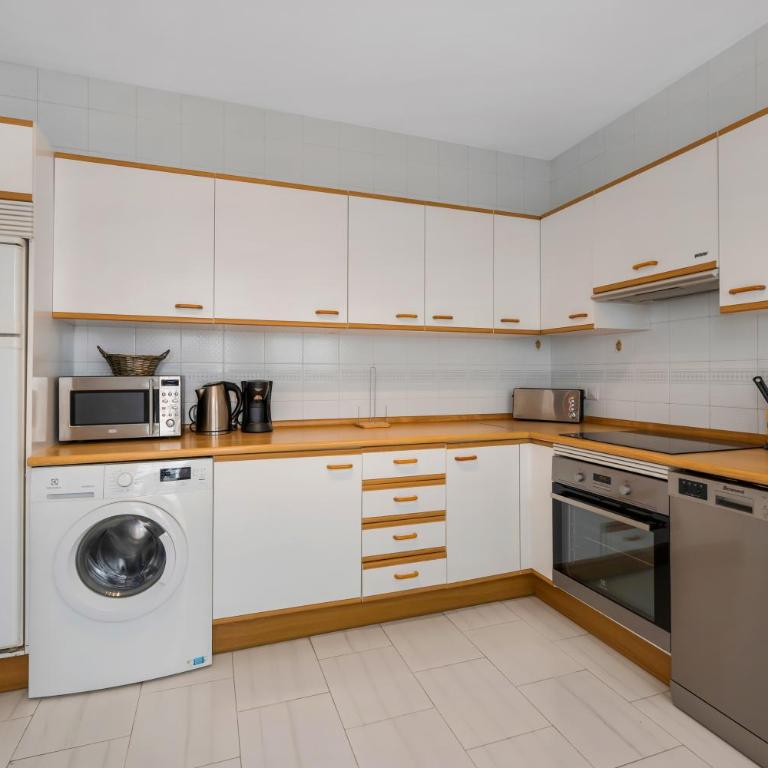3BR Villa Fuengirola Quiet Area Terrace Pool - Casa - 23