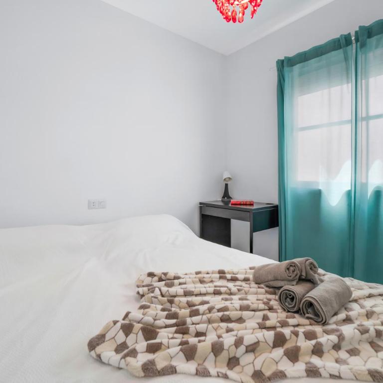 3BR Villa Fuengirola Quiet Area Terrace Pool - Casa - 25