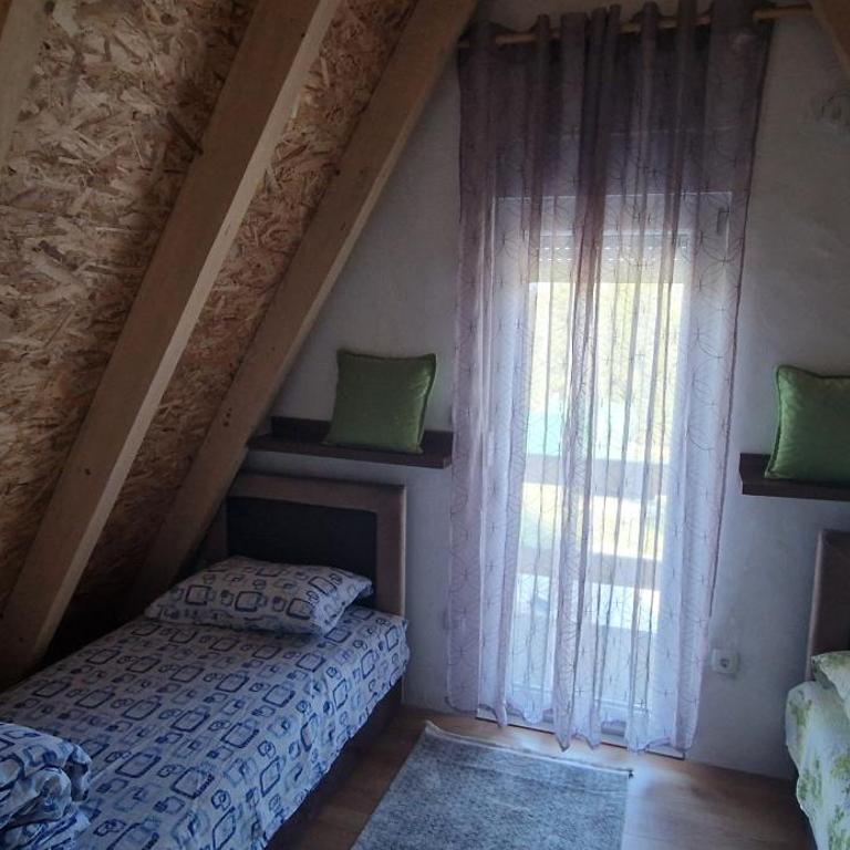 D&N place - Two-Bedroom House - 32