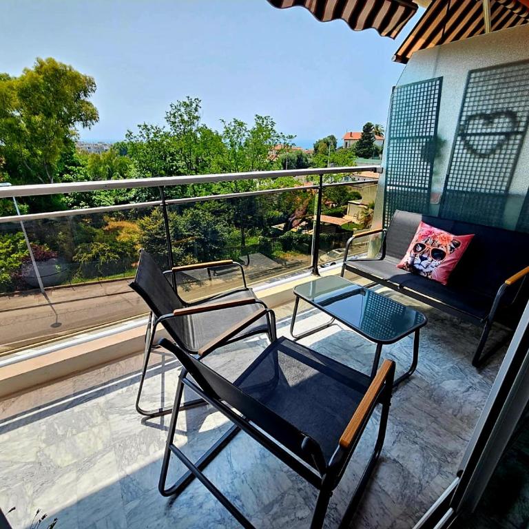 T2 Vue Mer avec Grande Terrasse & Parking 4 min Plage - SpiritofFamily06 - Apartment mit 1 Schlafzimmer - 4