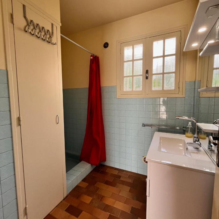 VUE MER Maison individuelle 30 m de la plage 4 chambres 10 couchages jardin parking LXRM26 - Maison 4 Chambres - 15