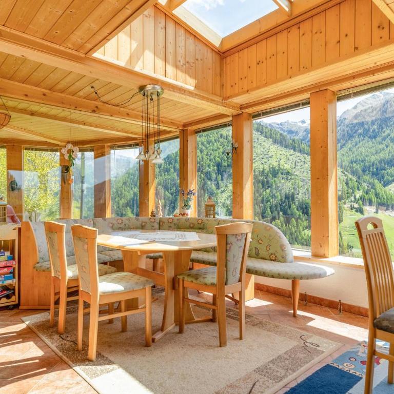 Ferienwohnung Bergaussicht - Apartment mit 3 Schlafzimmern und Balkon - 14