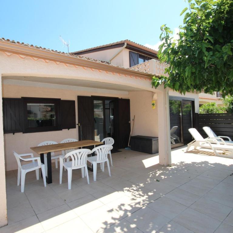 Belle villa d'angle spacieuse semi climatisée, de tout confort dans domaine PORTES DU SOLEIL, ACCES PISCINES PAYANT EN SUPPL - 3 chambres, 6 couchages, wifi, 400m de la mer LRPDSJ7 - Casa de 3 dormitorios - 13