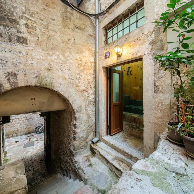 Artintime Apartments - One-bedroom Loft Apartment - 13