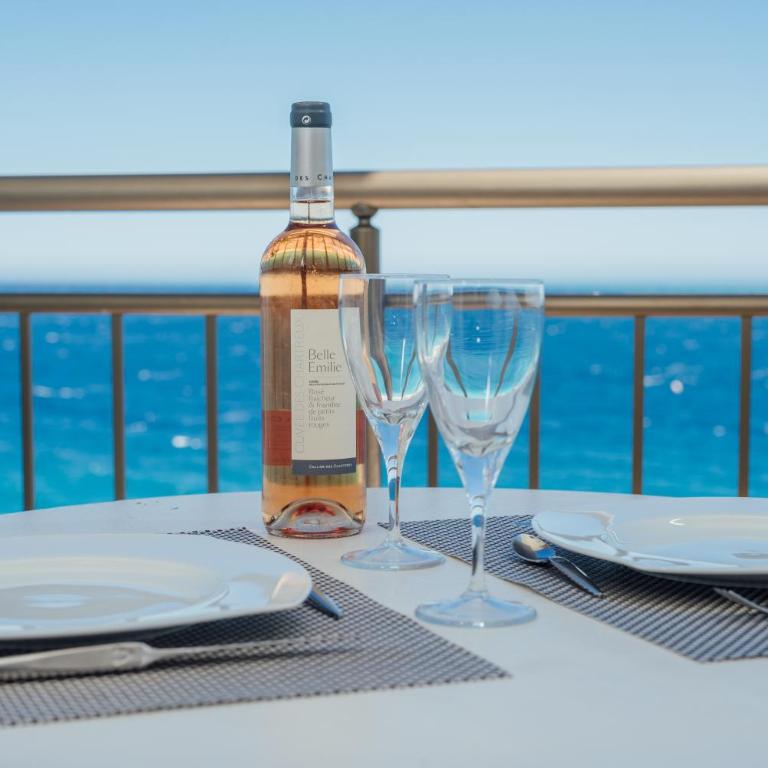"Le Méditerrannée" by EnjoyNice, breathtaking sea view, 2 terraces and Airco - Appartement 1 Chambre - 6