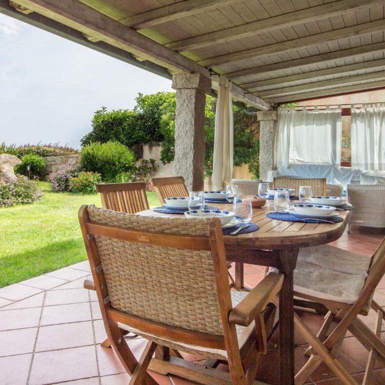 GuestHost - Seaview Villa with Garden & Veranda - Appartamento con 3 Camere da Letto - 1