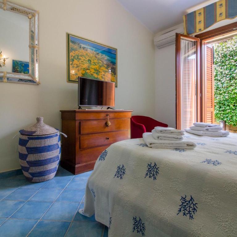 GuestHost - Seaview Villa with Garden & Veranda - Appartamento con 3 Camere da Letto - 4