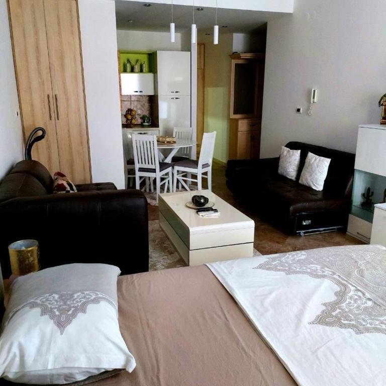 Budva City Lux - One-Bedroom Apartment - 5