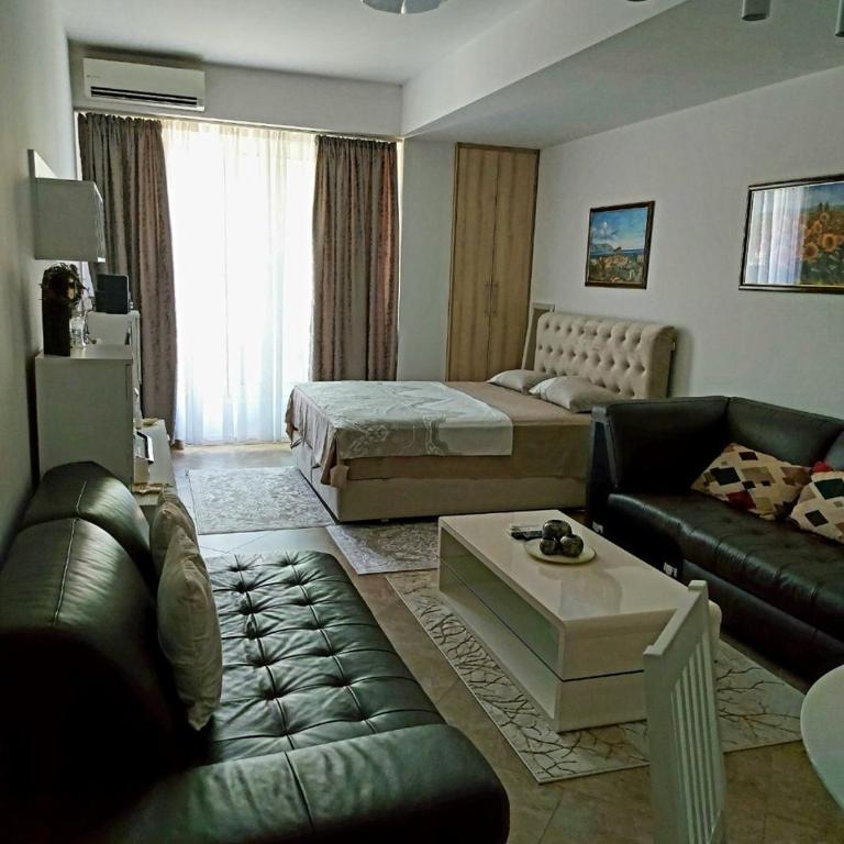 Budva City Lux - One-Bedroom Apartment - 10