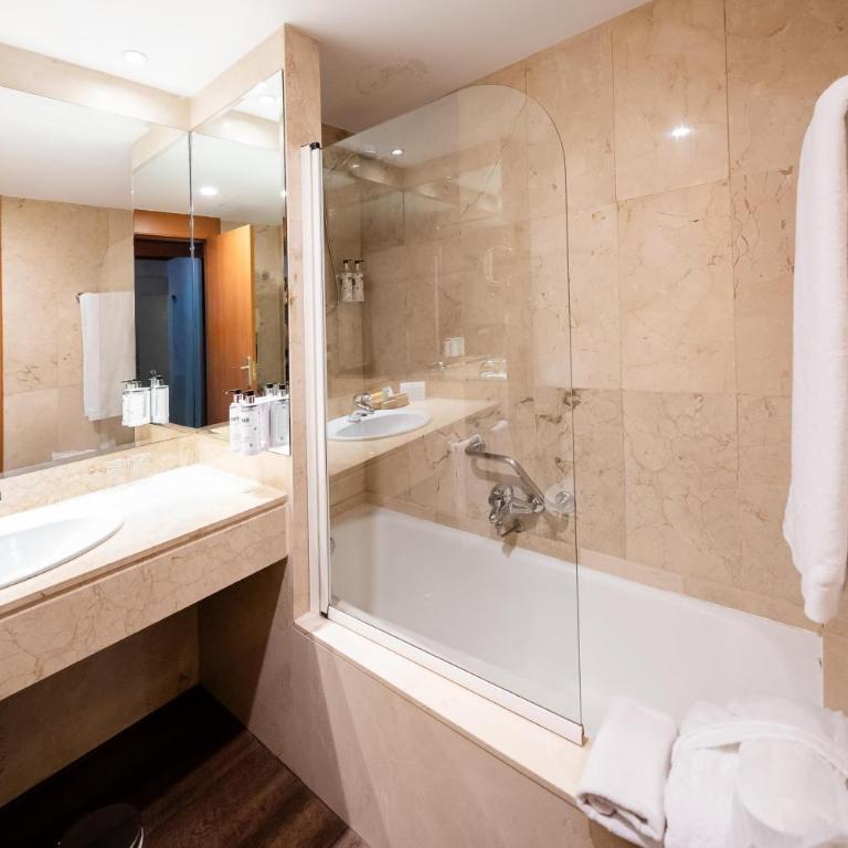 Best Western Premier CMC Girona - Suite Junior - 1