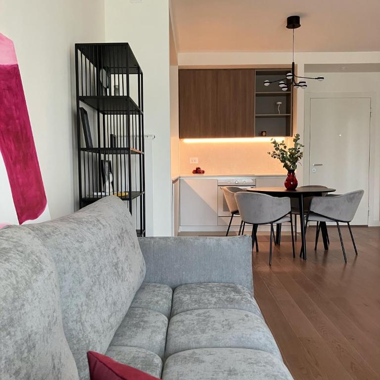 Waterfront Nights - One-Bedroom Apartment - 22