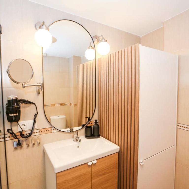 Fuerte Luxury Penthouse & Jacuzzi - Two-Bedroom Apartment - 16