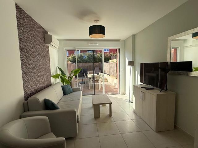 maz poseidon 74 - Appartement 2 Chambres avec Balcon et Terrasse - 3