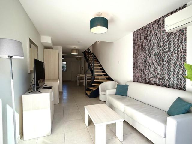 maz poseidon 74 - Appartement 2 Chambres avec Balcon et Terrasse - 8