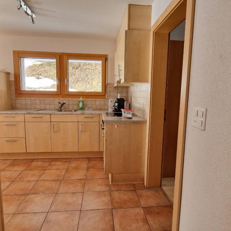 Snowfun A - Apartment mit 1 Schlafzimmer, Balkon und Bergblick - 3