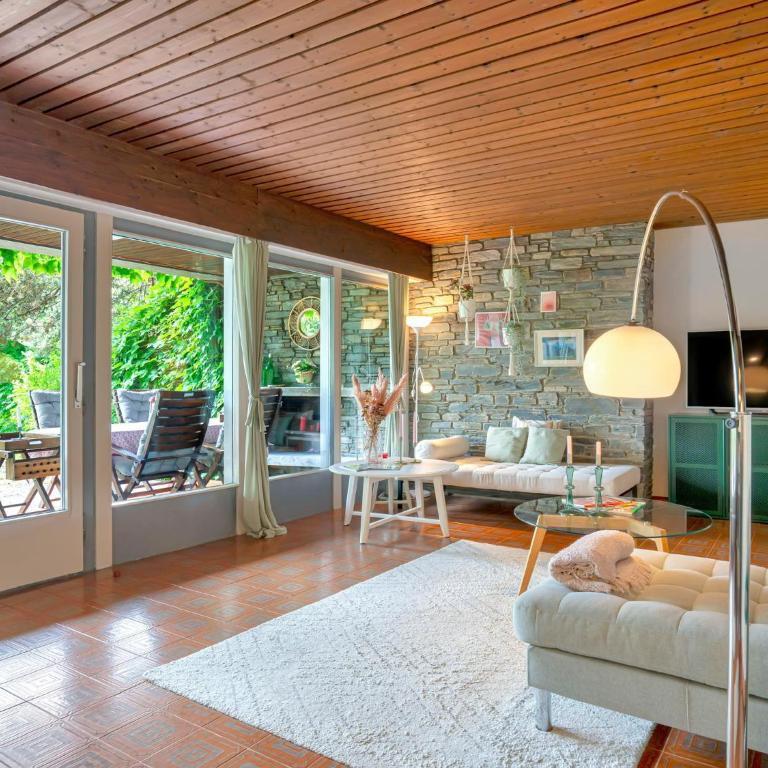 Gemütliche Ferienwohnung mit Terrasse und Seeblick - Apartment mit 1 Schlafzimmer - 4