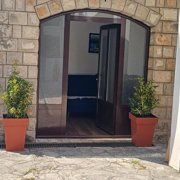 Apartments Dali - Studio sa Terasom - 1