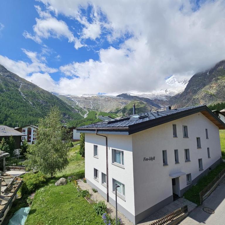 Cresta 4 - Apartment mit 2 Schlafzimmern, einem Balkon und Bergblick - 4