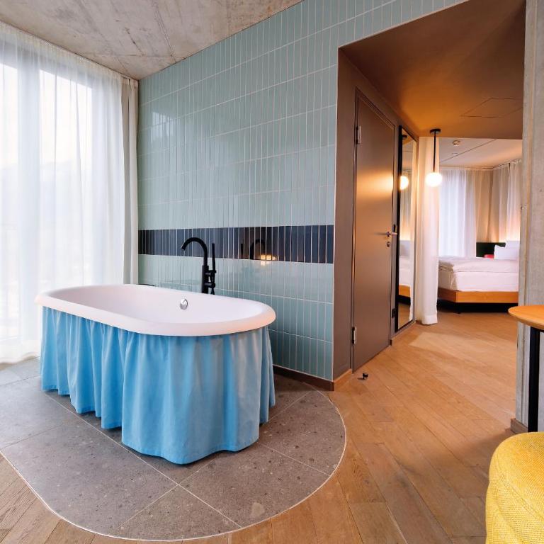 Urban Nature Bad Gastein - Badeschloss - Junior Suite - 1