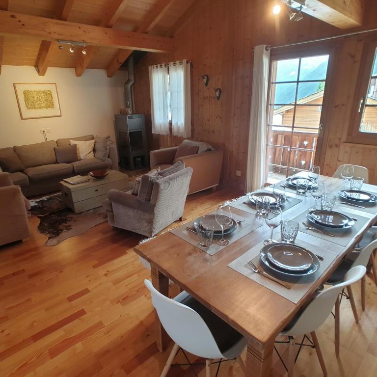 Mountain Village Chalet - Superior Chalet - 4