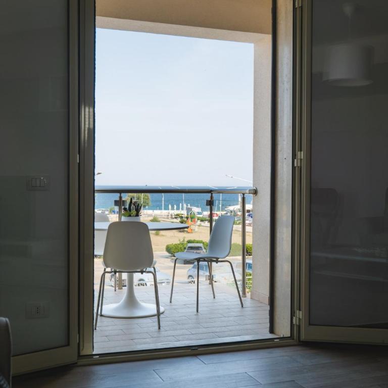 Casa Vacanze Robinson - Casa con 2 Camere da Letto - 5