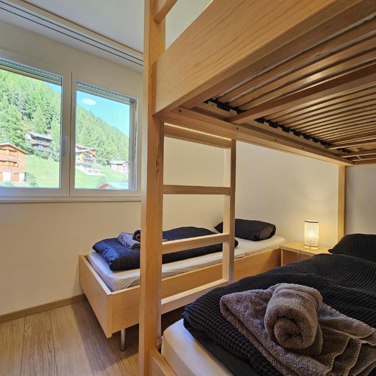 Evelyne - Apartment mit Blick auf die Berge - 11