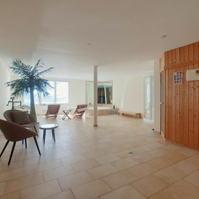 Evelyne - Apartment mit Blick auf die Berge - 13