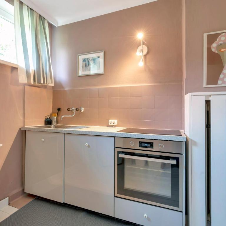 Ferienwohnung mit traumhaftem Seeblick - Apartment mit 2 Schlafzimmern - 16