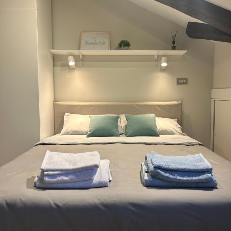 MoleVibes, Mansarda Panoramica - Piazza Vittorio - Appartamento con 1 Camera da Letto - 2