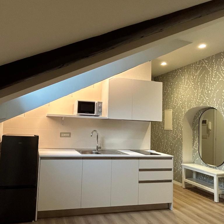 MoleVibes, Mansarda Panoramica - Piazza Vittorio - Appartamento con 1 Camera da Letto - 7