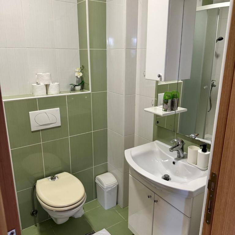 Air Urban - Apartman sa 3 Spavaće Sobe - 13