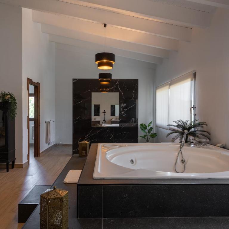 Atalya Rio Verde - Villa con piscina privada - 16