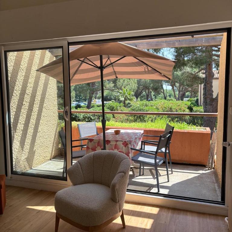 St Cyprien golf appart avec terrasse et piscine - Apartment - 13