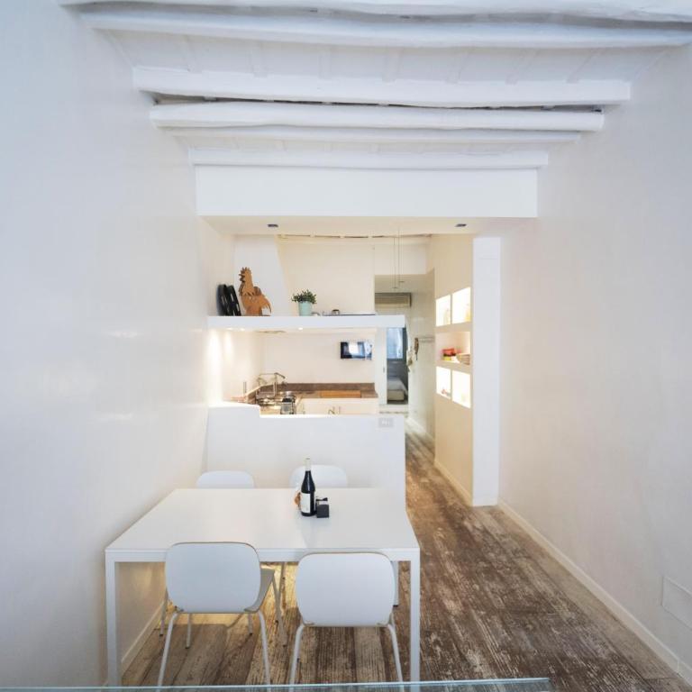 Elegant Design Retreat by Campo de Fiori - Appartamento Superior con 1 Camera da Letto - 4