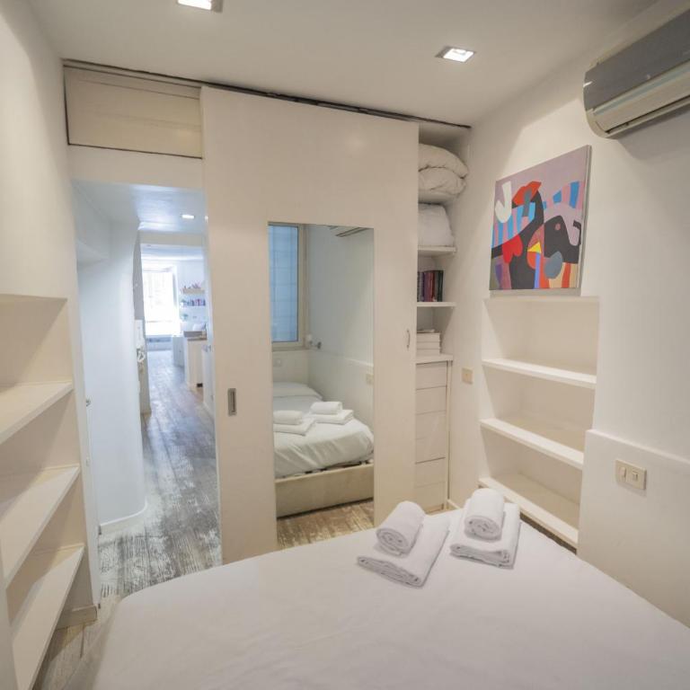 Elegant Design Retreat by Campo de Fiori - Appartamento Superior con 1 Camera da Letto - 6