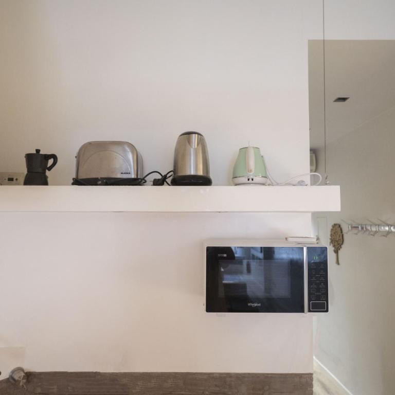 Elegant Design Retreat by Campo de Fiori - Appartamento Superior con 1 Camera da Letto - 12