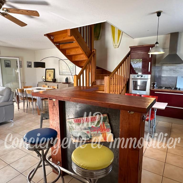 Maison Brigantin avec jardin et parking - Three-Bedroom House - 4