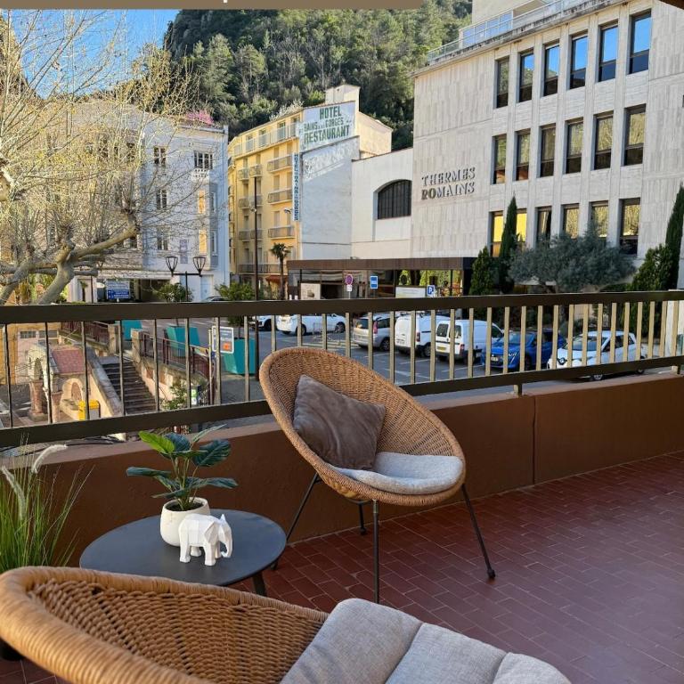 Studio tout équipé face aux thermes - Appartement 1 Chambre - 20