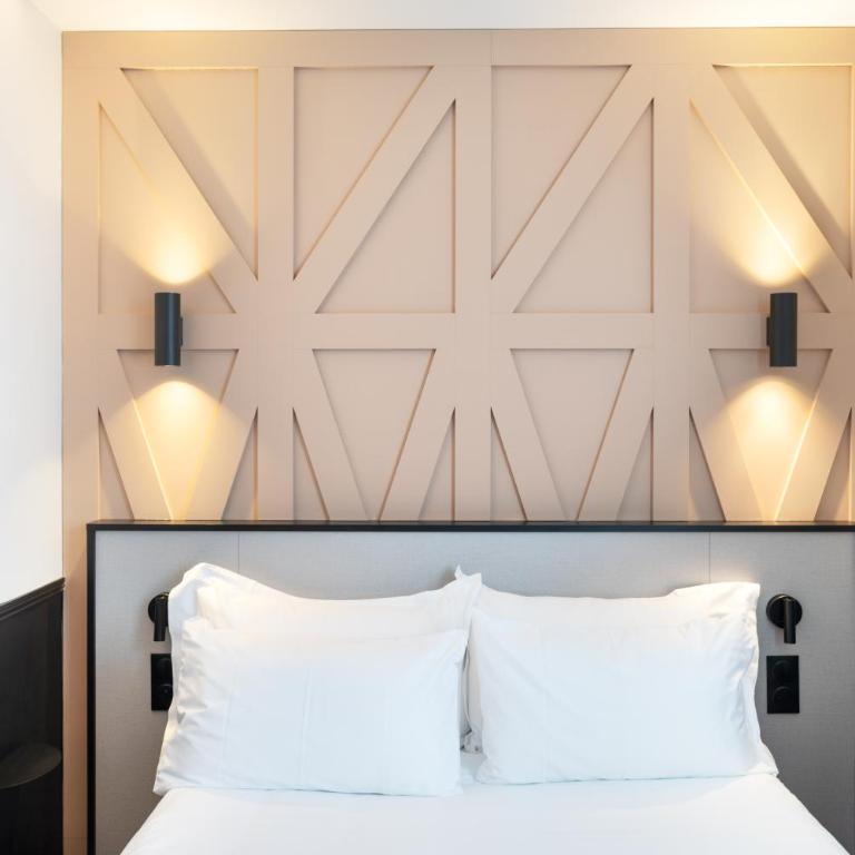 Logis Hotel Darcy Dijon Centre - Chambre Supérieure - 8