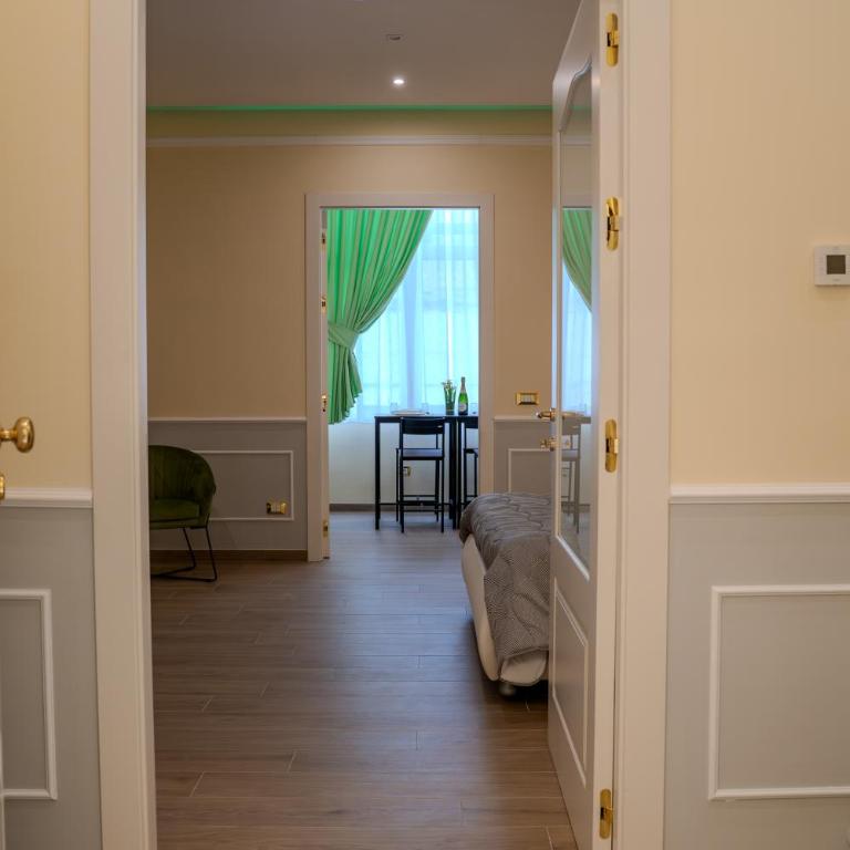 Luxury Acclavio Apartments - Two-Bedroom Superior Apartment - 27