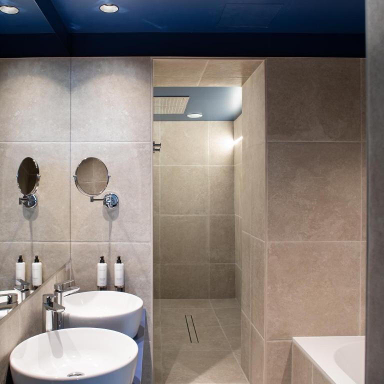 Logis Hotel Darcy Dijon Centre - Suite Deluxe - 5