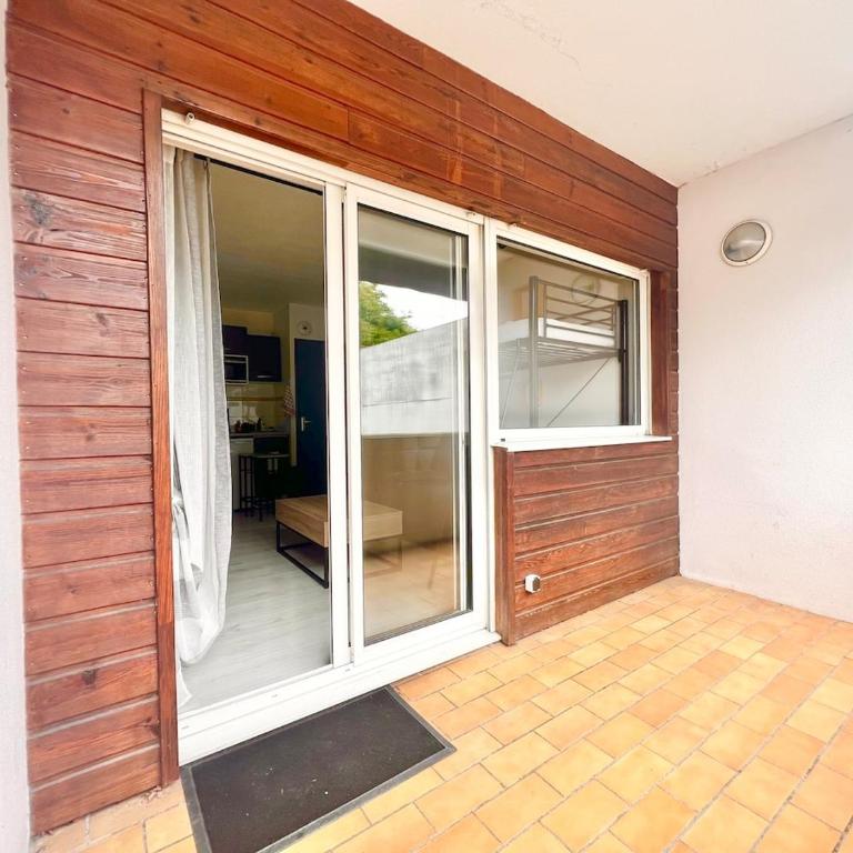 Superbe studio proche Mer Parking Privé - Appartamento con 1 Camera da Letto - 2