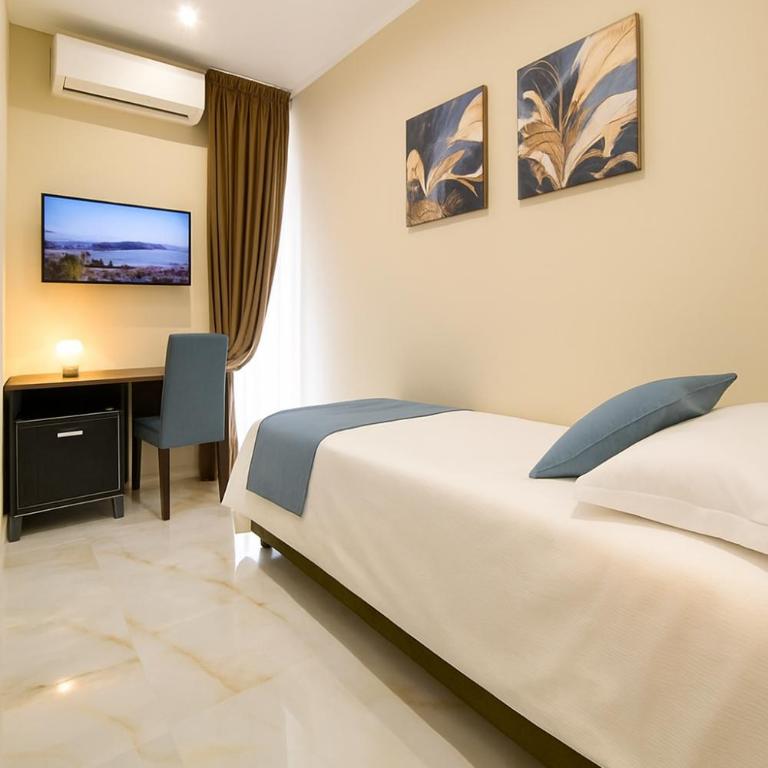 Station House 45 - Camera Singola con Bagno Privato - 1